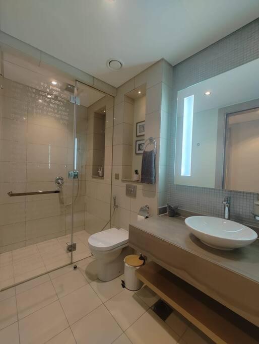 Stunning 2br Paramount * Dubai