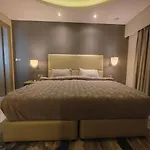 Stunning 2Br Paramount Apartment